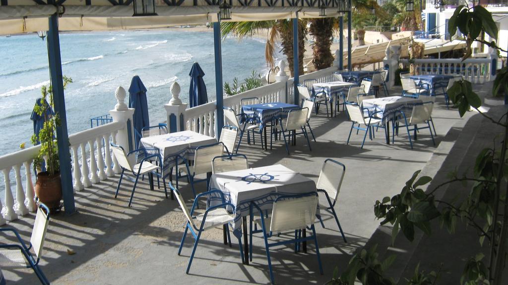 Agia Marina  Oasis Hotel Theodoros & Litsa Galaris מראה חיצוני תמונה