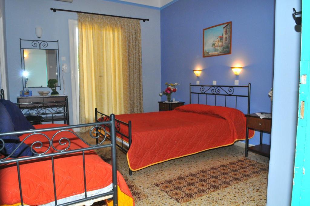 Agia Marina  Oasis Hotel Theodoros & Litsa Galaris חדר תמונה